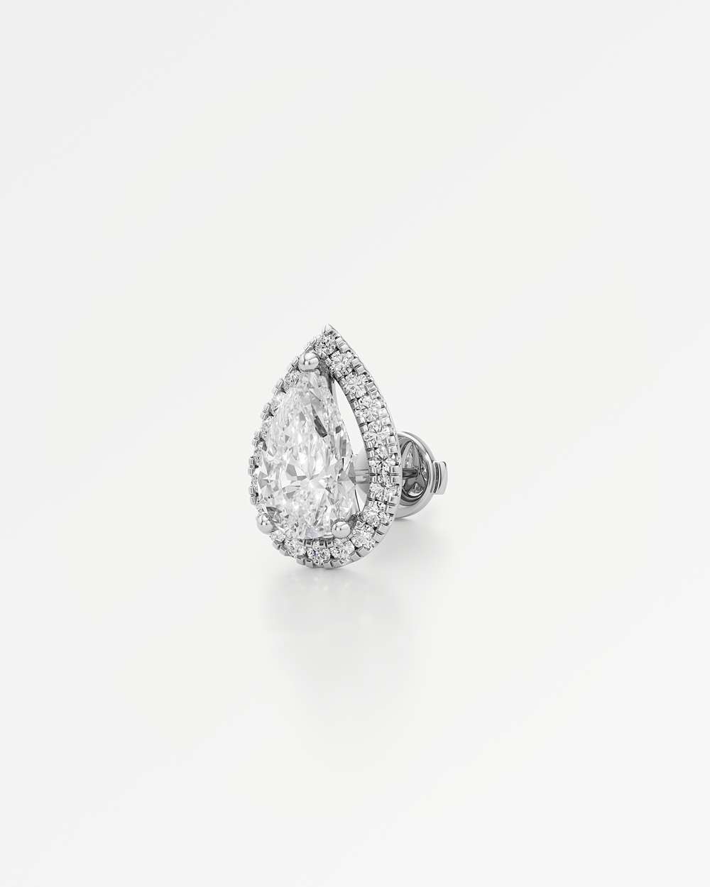 Faye Diamond Stud Earrings