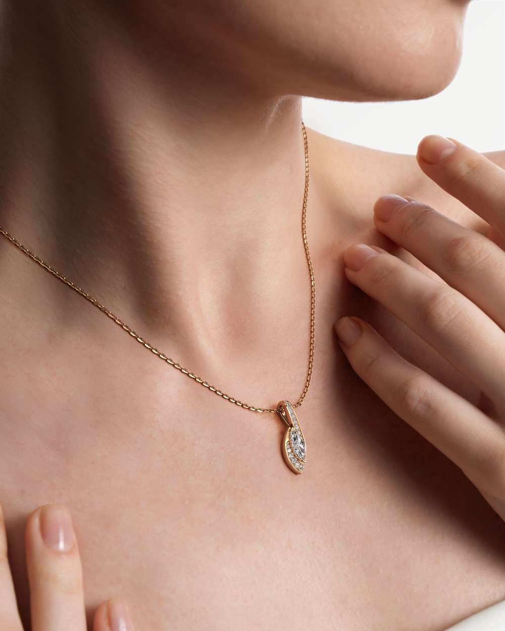 Alinéa Diamond Pendant