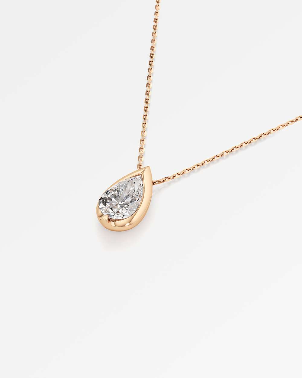 Apice Diamond Pendant
