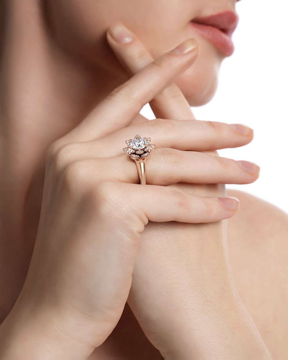 Elaris Diamond Engagement Ring